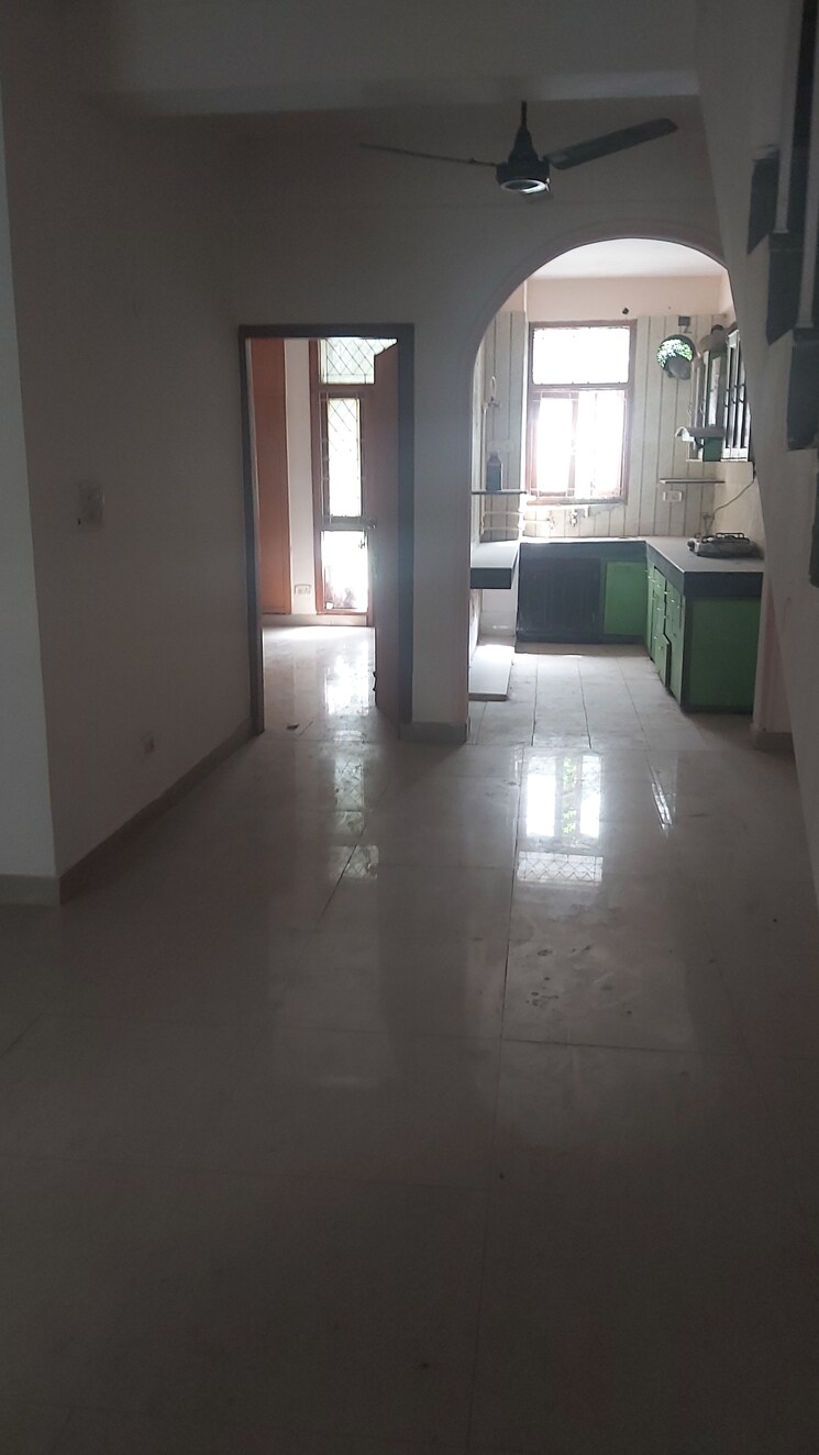 Kitchen, purvasha-apartments 3.5 Bedroom 1450 Sq.Ft. Apartment In Patparganj Delhi 8714421