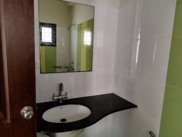 Bathroom in 3 BHK Apartment at Vishnu Homes Kondapur, Kondapur – for Rent