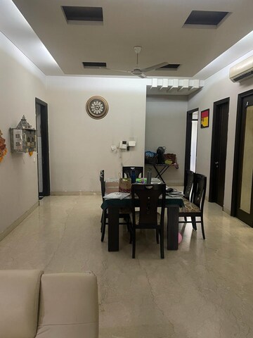 Living Room in 3.5 BHK Builder Floor at Unitech South City II, Sector 50 – for Rent