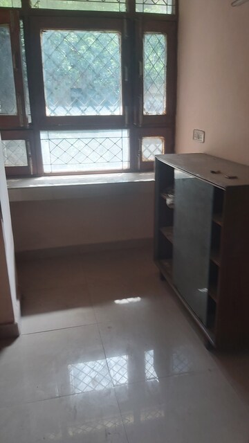 Kitchen in 3.5 BHK Apartment at Purvasha Apartments, Patparganj – for Sale