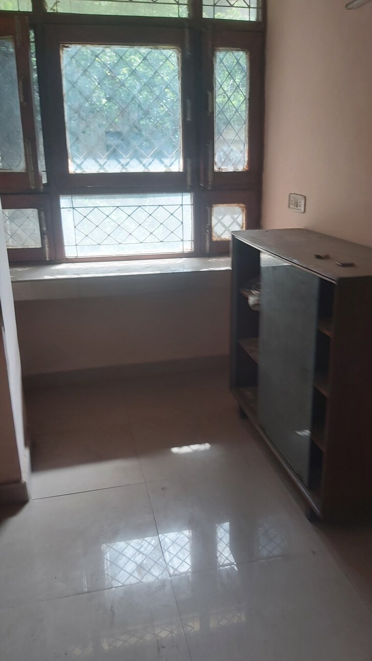 Kitchen, purvasha-apartments 3.5 Bedroom 1450 Sq.Ft. Apartment In Patparganj Delhi 8714421