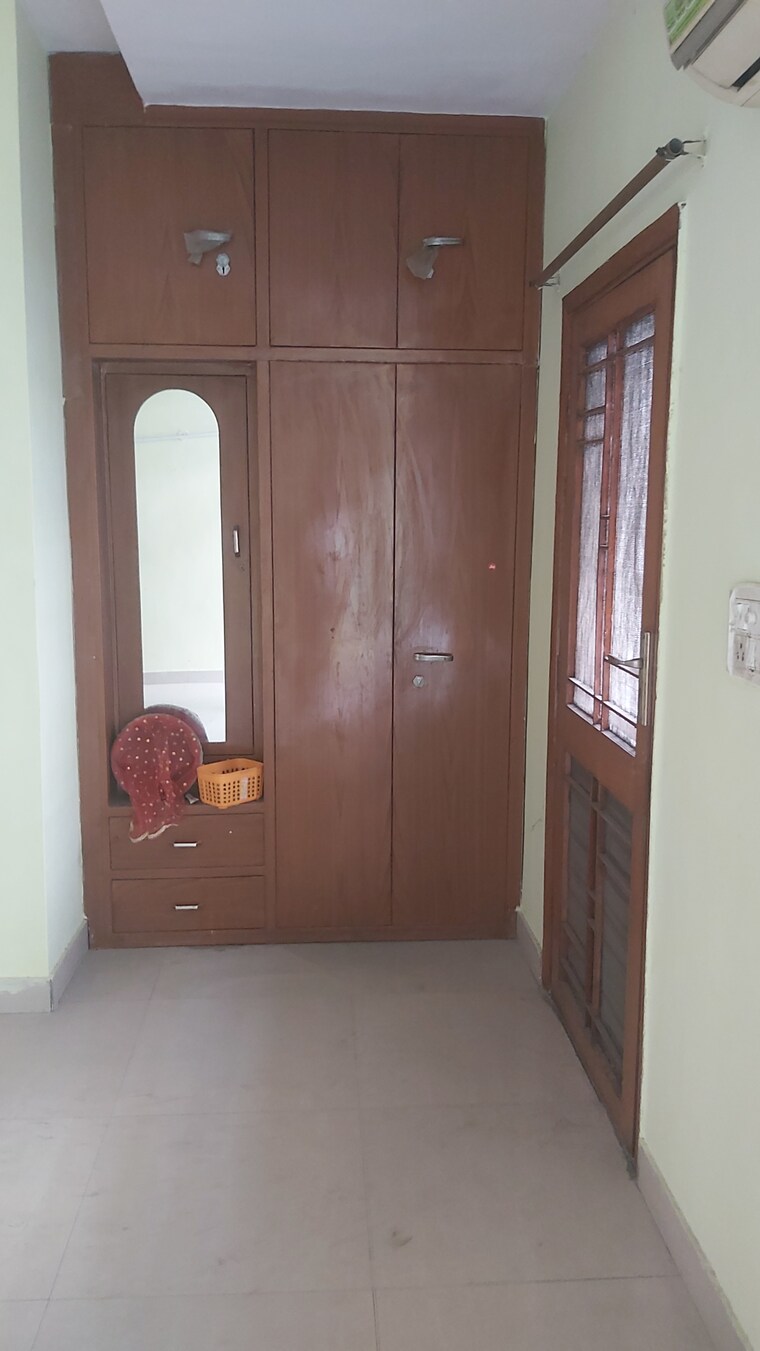 undefined, purvasha-apartments 3.5 Bedroom 1450 Sq.Ft. Apartment In Patparganj Delhi 8714421