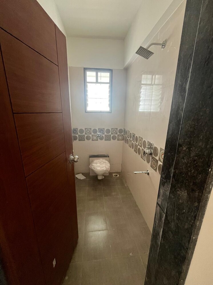 Bathroom, sanjay-selenite 2 Bedroom 1442 Sq.Ft. Apartment In Baner Pune 8714433