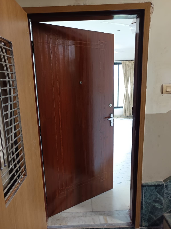 1 BHK 500 Sq.Ft. Apartment in Krishna Galaxy Santacruz