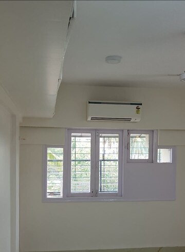Room in 1 BHK Apartment at Navjyot CHS, Vakola – for Rent