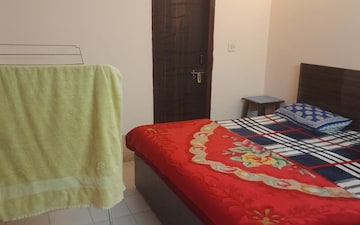 1 RK Apartment For Rent in Emaar Emerald Floors Premier, Sector 65