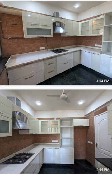 Kitchen in 4 BHK Apartment at Central Park I, Sector 42 – for Rent