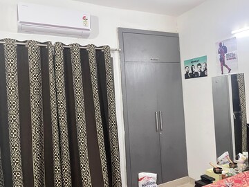 Furnished Amenities in 4 BHK Builder Floor at RWA Apartments Sector 50, Sector 50 – for Rent