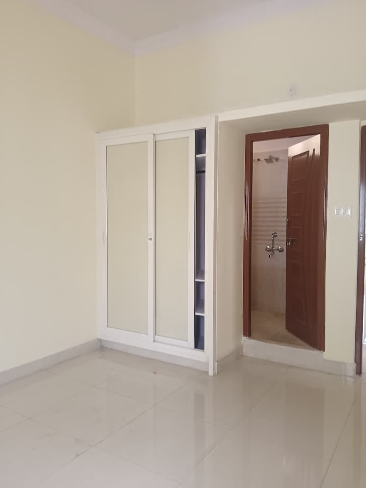 Room, manikonda 2 Bedroom 1100 Sq.Ft. Apartment In Manikonda Hyderabad 8714527