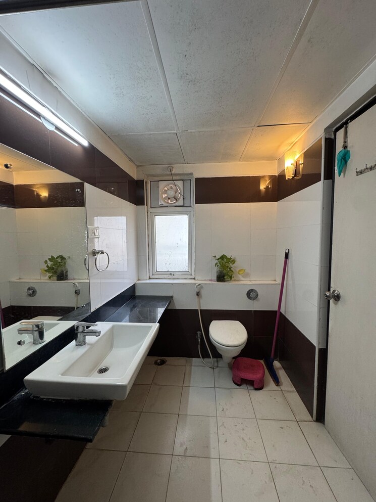 Master Bedroom, aparna-serene-park 3 Bedroom 1595 Sq.Ft. Apartment In Kondapur Hyderabad 8714549