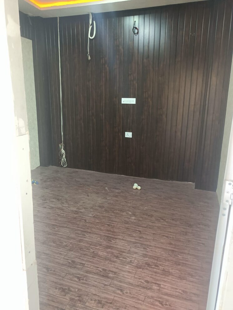 Floor Plan, gomti nagar Commercial Office Space 1650 Sq.Ft. In Gomti Nagar Lucknow 8714559