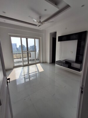 Room in 3 BHK Builder Floor at Sahastradhara Road – for Sale