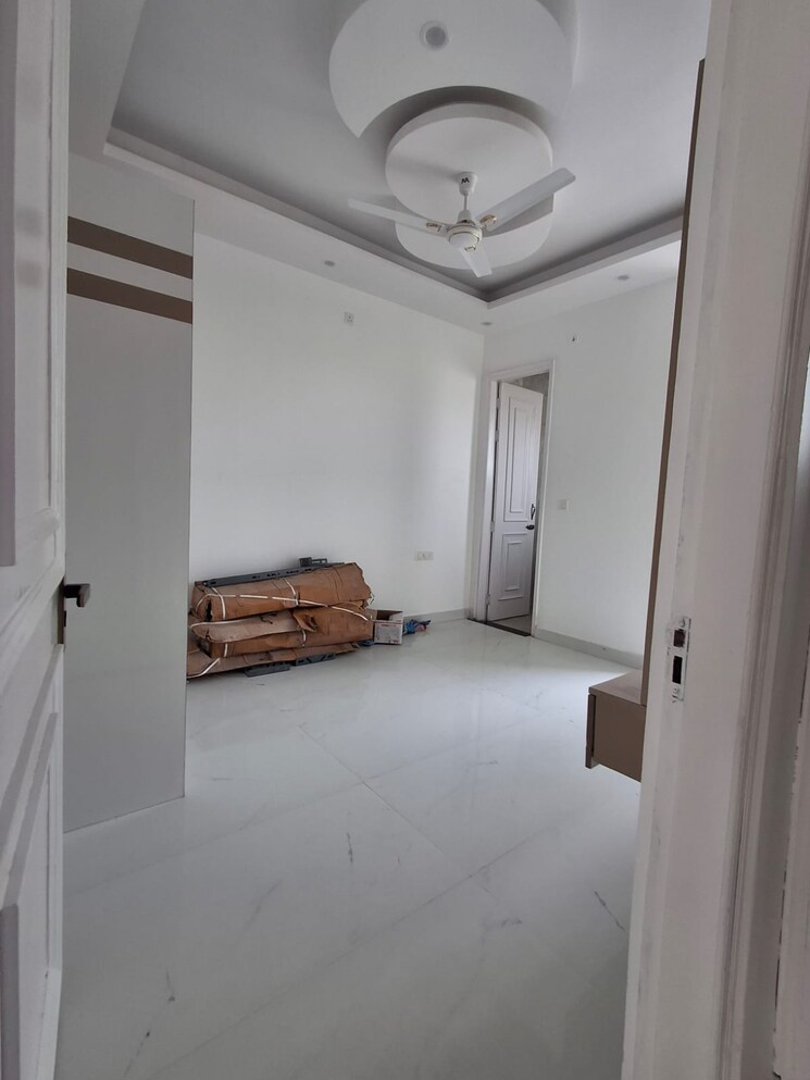 Room, sahastradhara road 3 Bedroom 1600 Sq.Ft. Builder Floor In Sahastradhara Road Dehradun 8714578