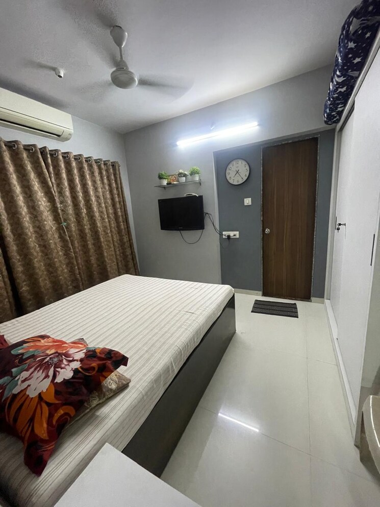 Bedroom, shree-riddhi-siddhi-sumukh-hills 2 Bedroom 960 Sq.Ft. Apartment In Kandivali East Mumbai 8714606