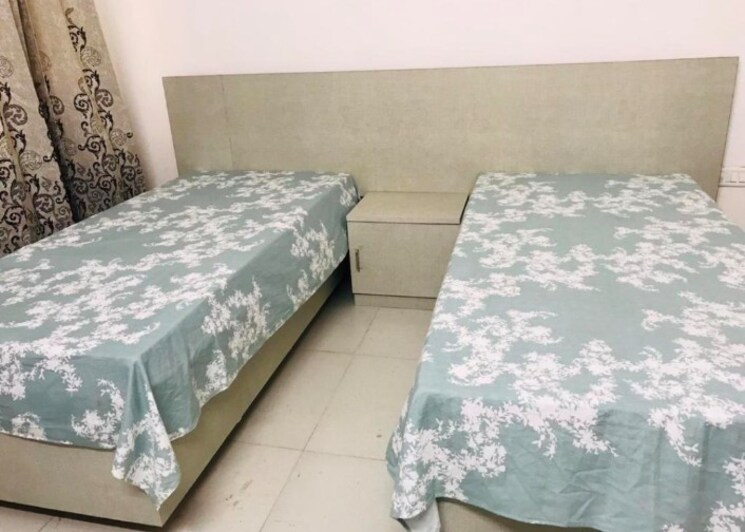 Room, sector 66 Pg For Boys & Girls In Sector 66 8714601