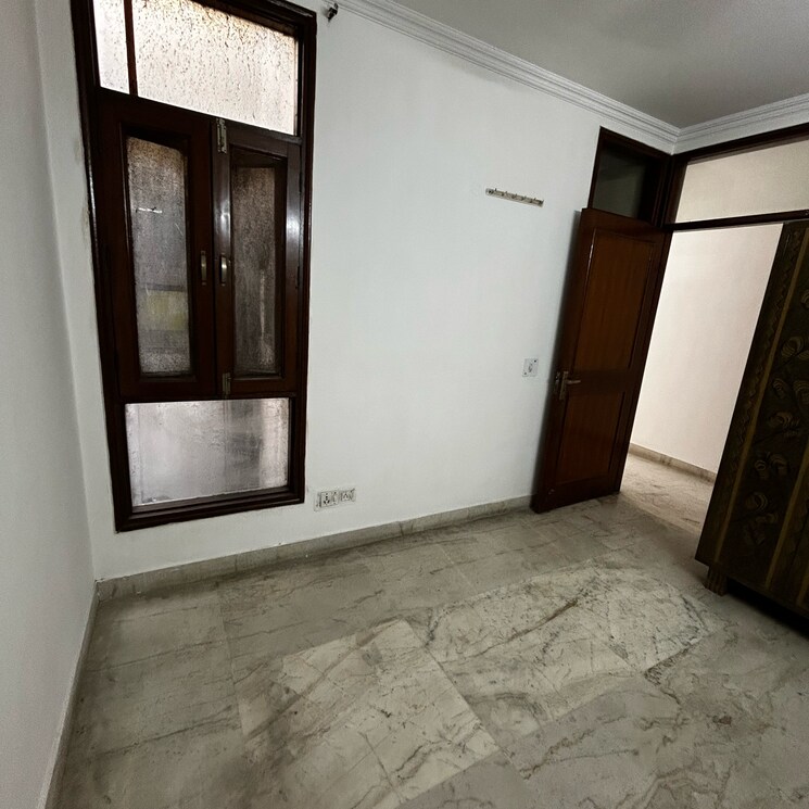 Room, kotla mubarakpur 2 Bedroom 900 Sq.Ft. Builder Floor In Kotla Mubarakpur Delhi 8714620