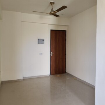 Room in 3 BHK Apartment at ROF Aalayas Phase 2, Sector 102 – for Rent