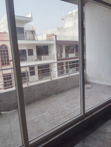 Balcony in 2 BHK Independent House at Sector 48 – for Rent