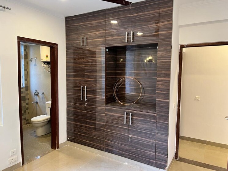 Room, unitech-south-city-ii 3 Bedroom 1600 Sq.Ft. Builder Floor In Sector 50 Gurgaon 8714646