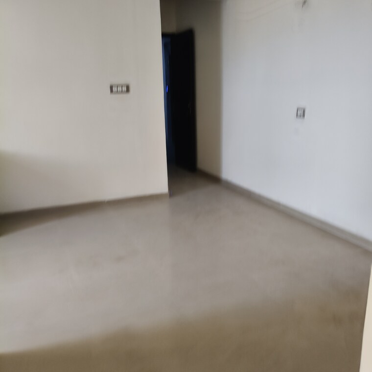 Room, rof-aalayas-phase-2 3 Bedroom 645 Sq.Ft. Apartment In Sector 102 Gurgaon 8714656