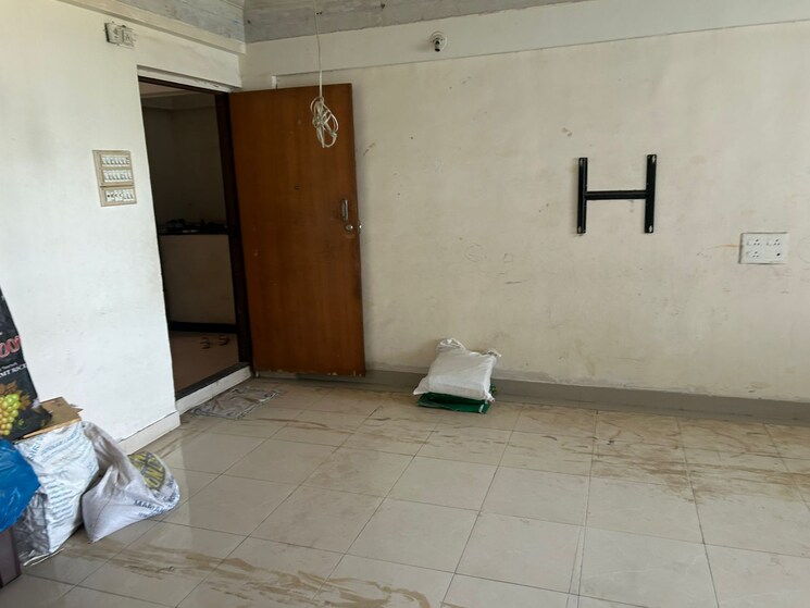 Living Room, brahma-majestic 1 Bedroom 700 Sq.Ft. Apartment In Kondhwa Pune 8714671