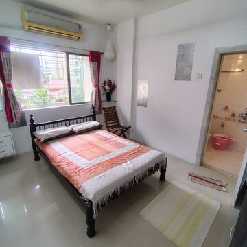 Bedroom in 3 BHK Apartment at Kabra Hyde Park, Manpada – for Rent