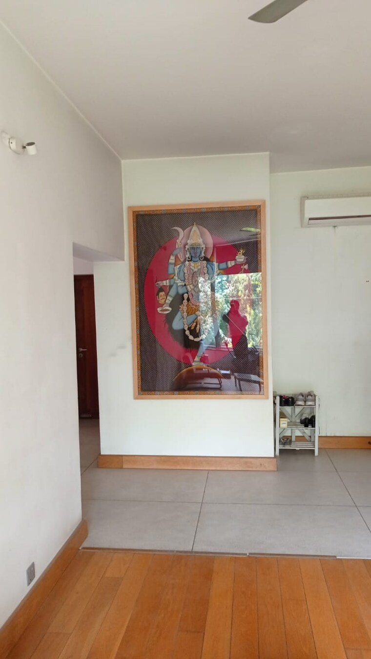 Room, panchsheel enclave 3 Bedroom 1400 Sq.Ft. Apartment In Panchsheel Enclave Delhi 8714677