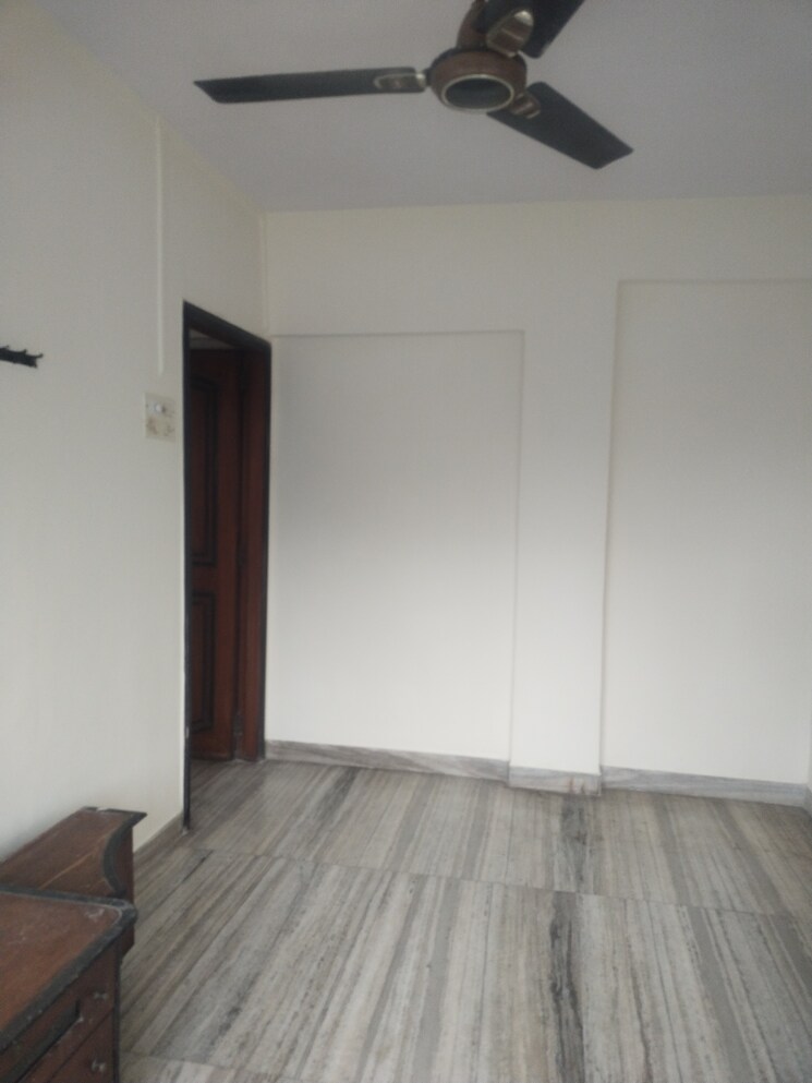 Room, satara-chs 1 Bedroom 500 Sq.Ft. Apartment In Chunabhatti Mumbai 8714749