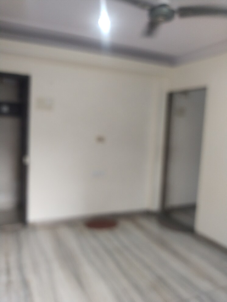 Room, satara-chs 1 Bedroom 500 Sq.Ft. Apartment In Chunabhatti Mumbai 8714749