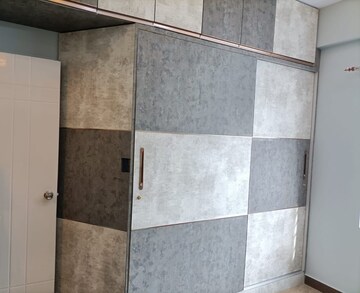 Furnished Amenities in 3 BHK Apartment at Rt Nagar – for Sale