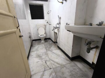 Bathroom in 1 BHK Apartment at Sima Building, Chembur – for Rent