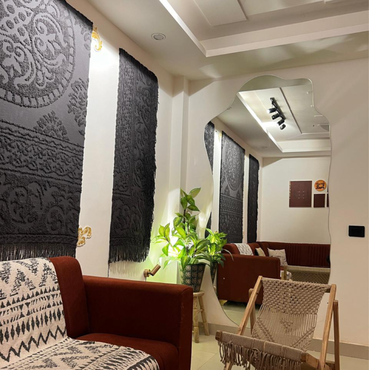 Living Room, saket-court-residential-complex 2 Bedroom 1000 Sq.Ft. Builder Floor In Pushp Vihar Delhi 8714795