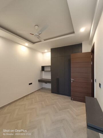 4 BHK Apartment For Rent in DLF The Belaire, Sector 54