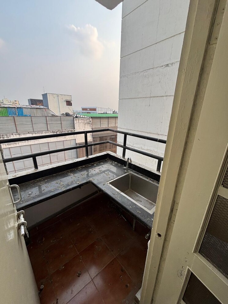 Balcony, greenwood-apartment 3.5 Bedroom 1750 Sq.Ft. Apartment In Gomti Nagar Lucknow 8714824