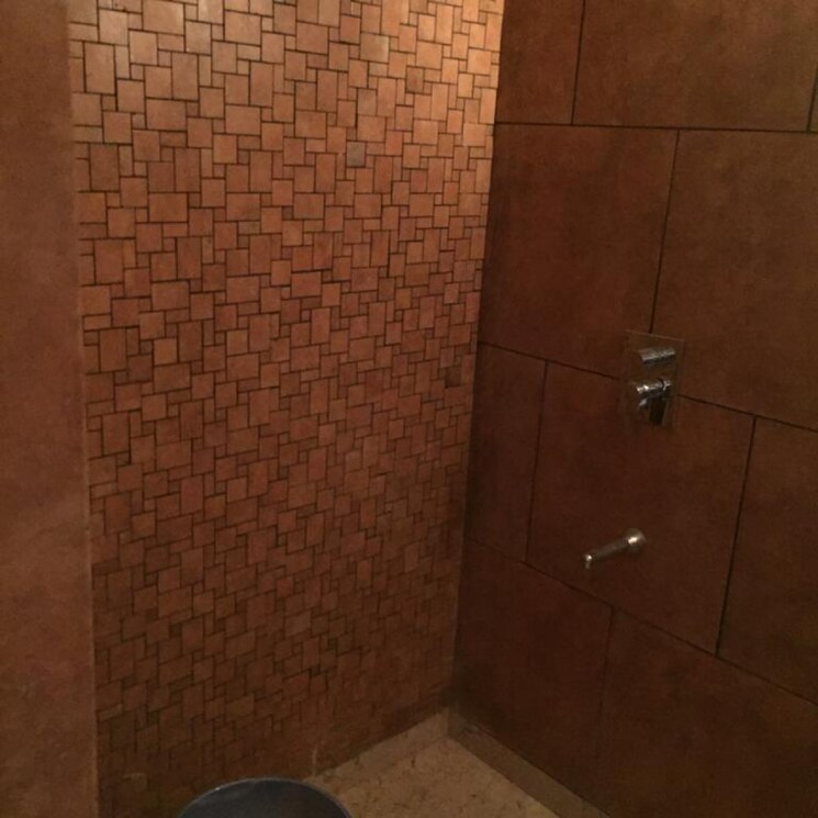 Bathroom, panchsheel enclave 3 Bedroom 2000 Sq.Ft. Builder Floor In Panchsheel Enclave Delhi 8714835