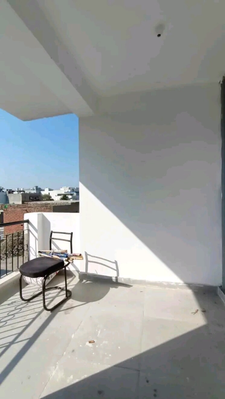 Balcony, saket 2 Bedroom 850 Sq.Ft. Builder Floor In Saket Delhi 8714848