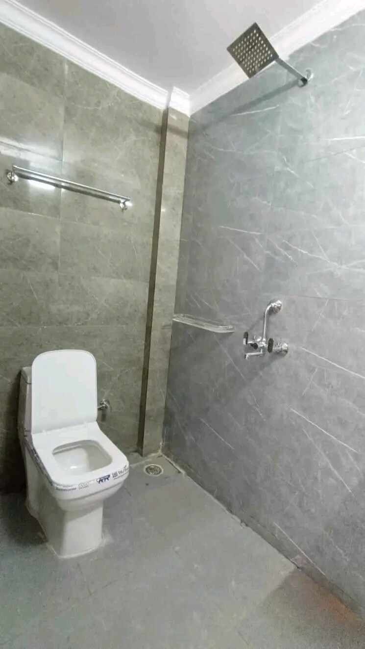 Bathroom, saket 2 Bedroom 850 Sq.Ft. Builder Floor In Saket Delhi 8714848