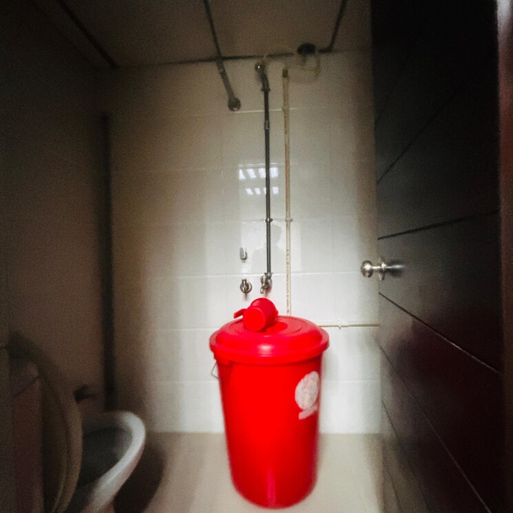 Bathroom, panchsheel park Commercial Office Space 1300 Sq.Ft. In Panchsheel Park Delhi 8714853