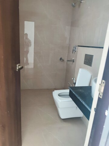Attached Bathroom in 6+ BHK Villa at Emaar Gomti Greens, Gomti Nagar – for Rent