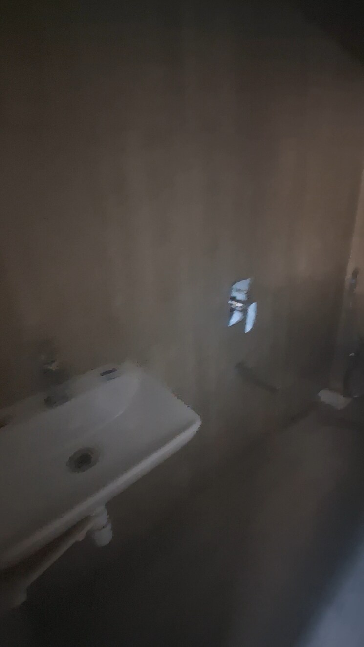 Bathroom, santacruz east 1 Bedroom 410 Sq.Ft. Apartment In Santacruz East Mumbai 8714868