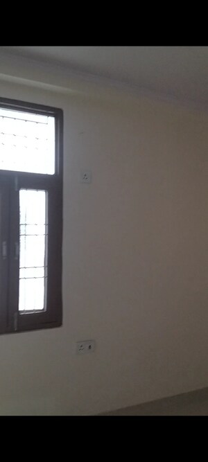 Room in 2 BHK Builder Floor at New Ashok Nagar – for Sale
