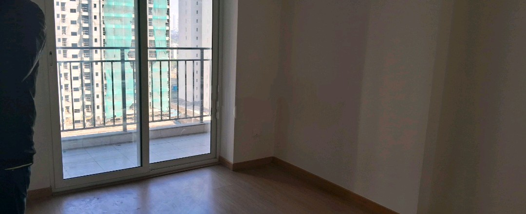 2 BHK + Study Room Apartment For Sale in Godrej Woods