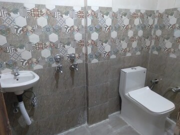 Bathroom in 2 BHK Independent House at RWA Apartments Sector 71, Sector 71 – for Rent