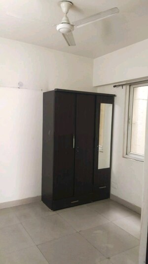 Room in 2 BHK Apartment at Sethi Max Royale, Sector 76 – for Sale