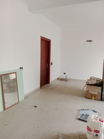 2 BHK Builder Floor For Rent in Sector 7