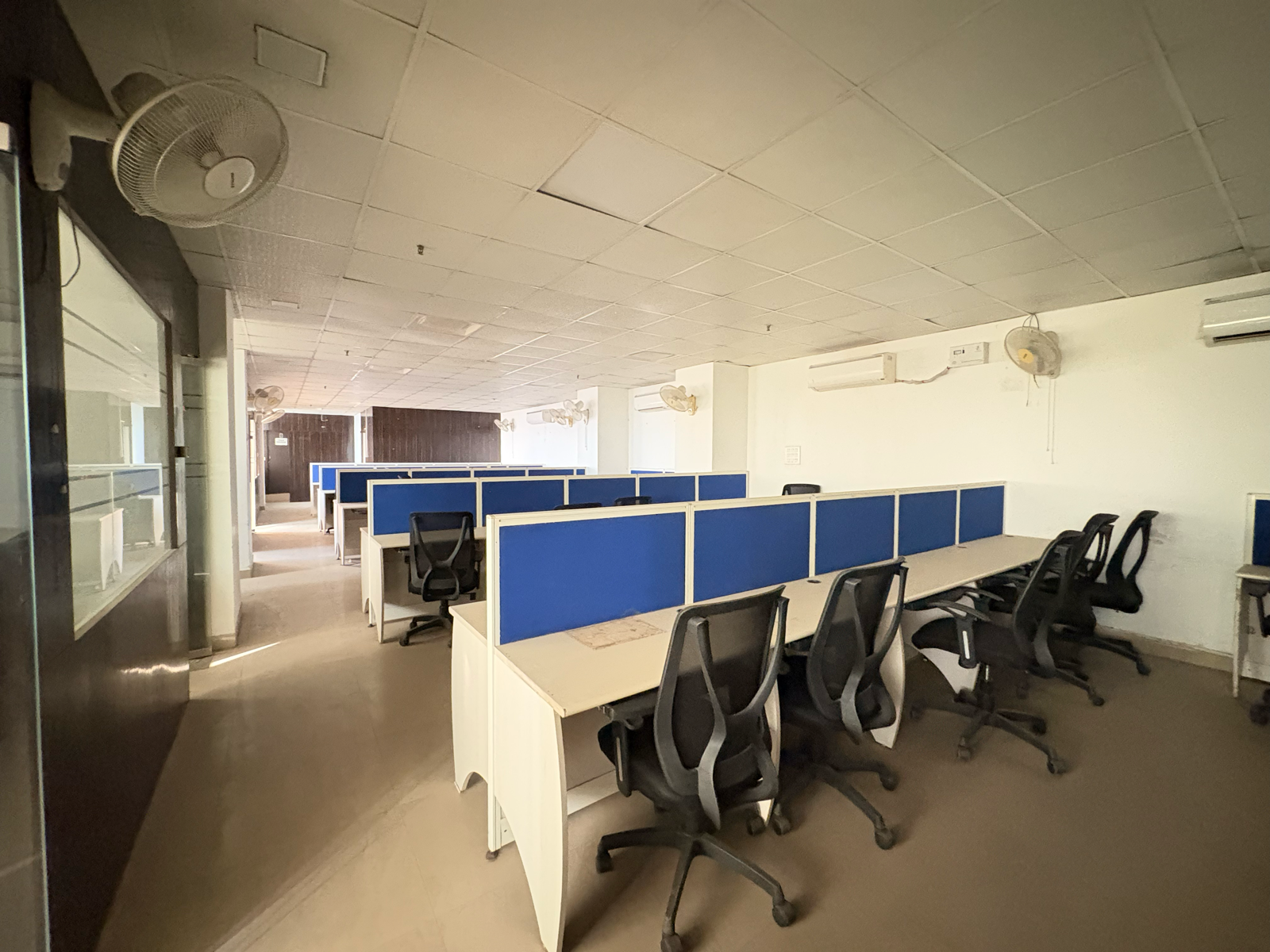 Office Space For Rent in Wadhwa 723 Avenue