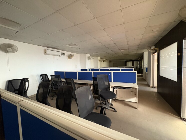 Team Area, wadhwa-723-avenue Commercial Office Space 1260 Sq.Ft. In Marol Mumbai 8714961