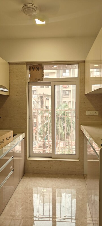 Master Plan in 3 BHK Apartment at Naman Habitat, Andheri West – for Rent