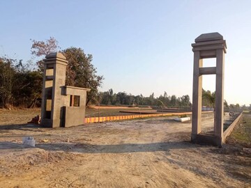  Plot – Exterior View View at Sultanpur Road - for Sale