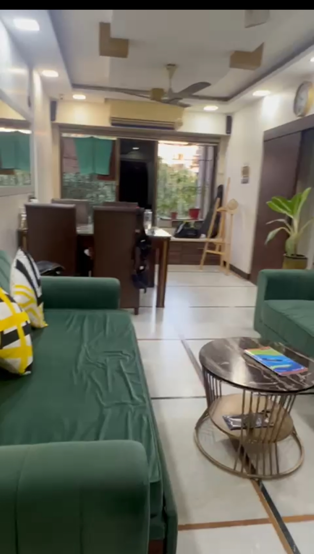 1 BHK Apartment For Rent in Versova Gayatri